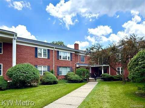 27654 E Echo Valley, Novi, MI 48334