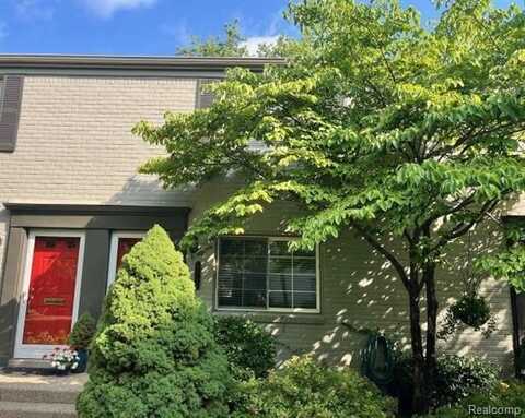 1712 Graefield Road, Birmingham, MI 48009