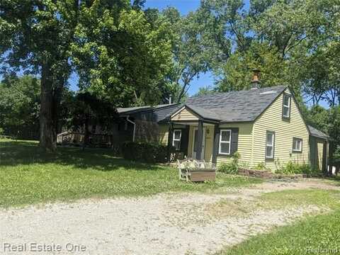22740 ALBION Avenue E, Farmington Hills, MI 48336