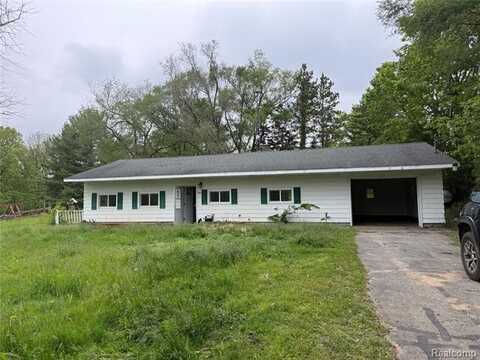7601 Kimball Road, Lyons, MI 48851