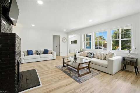 322 Naval Base Road, Norfolk, VA 23505