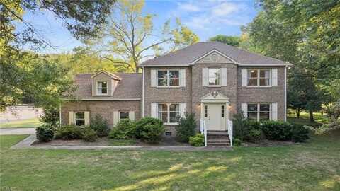 40 Valmoore Drive, Poquoson, VA 23662