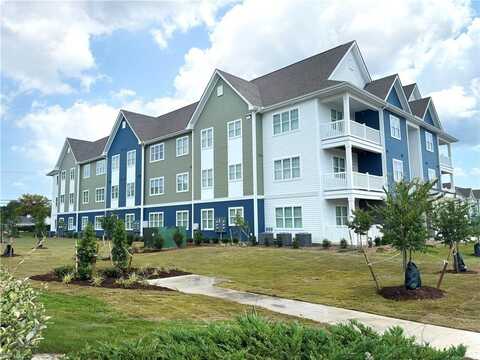 1720 Vankar Drive #105, Virginia Beach, VA 23456