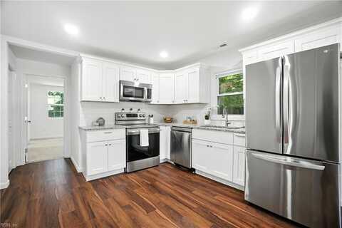 33 Harvard Road, Portsmouth, VA 23701