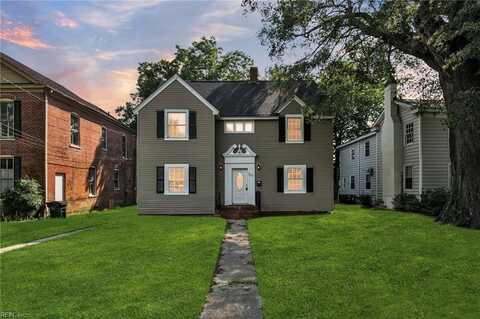 105 N High Street, Franklin, VA 23851