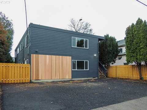 5516 NE HOYT ST, Portland, OR 97213