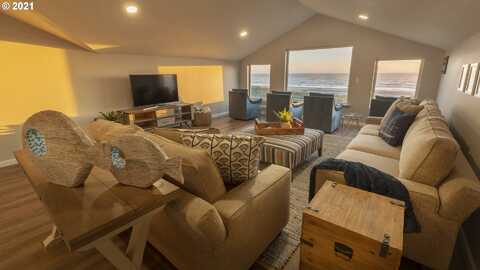 7304 SW PACIFIC COAST HWY, Waldport, OR 97394