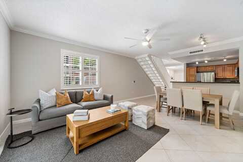 11789 Saint Andrews Place, Wellington, FL 33414