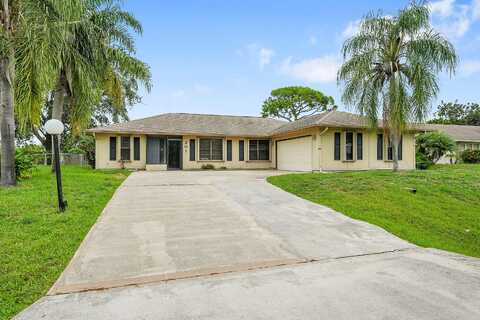 201 SE Volkerts Terrace, Port Saint Lucie, FL 34983