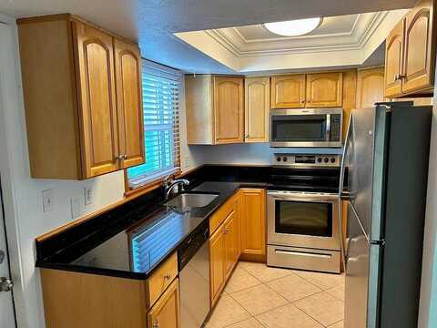 802 Shorewinds Drive, Fort Pierce, FL 34949