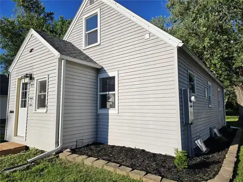 1204 10th Street NE, Austin, MN 55912