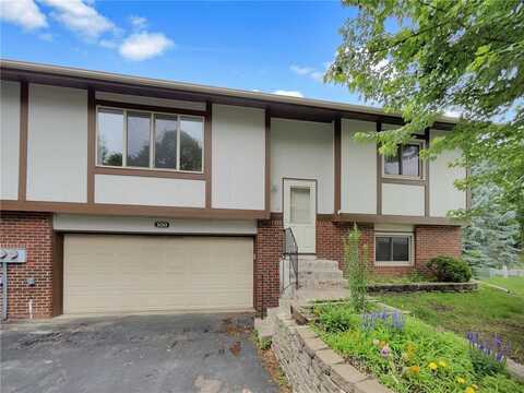 800 125th Lane NE, Blaine, MN 55434