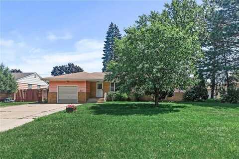 6112 Kyle Avenue N, Brooklyn Center, MN 55429