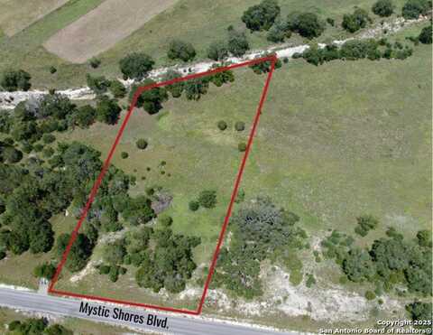 701 Mystic Shores Blvd, Spring Branch, TX 78070
