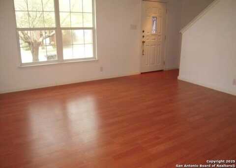 10106 Trailhead Pass, San Antonio, TX 78251