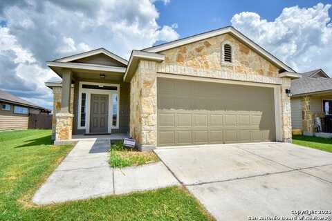 934 Pumpkin Rdg, New Braunfels, TX 78130