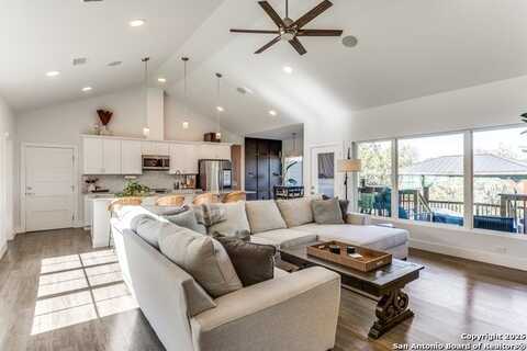 9050 Rebecca Creek, Spring Branch, TX 78070