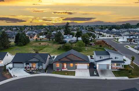 1833 W Windflower Ct, Spokane, WA 99208