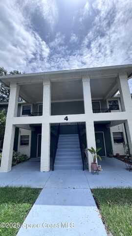 2216 Flower Tree Circle, Melbourne, FL 32935