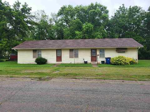112 N Elm St, Eureka, KS 67045