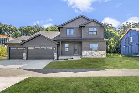 6646 Royal View Drive, Windsor, WI 53532