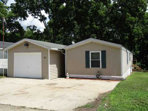 67 Falling Creek Circle, Janesville, WI 53548
