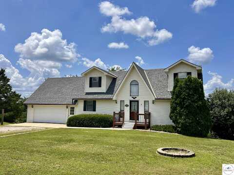 19522 Cedar Gate, Warsaw, MO 65355