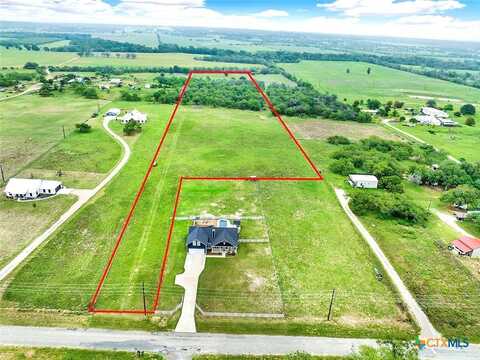 1474 County Road 342, La Vernia, TX 78121