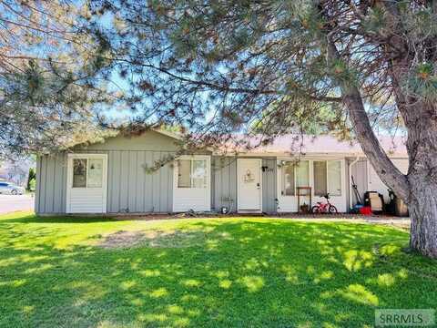 696 Lilac Street, Blackfoot, ID 83221