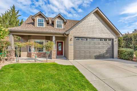 2008 Deer Pointe Court, Medford, OR 97501