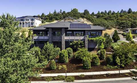 280 Mary Bee Lane, Medford, OR 97504