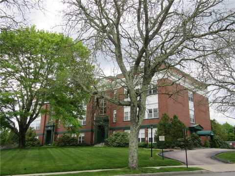 140 High Street, Westerly, RI 02891
