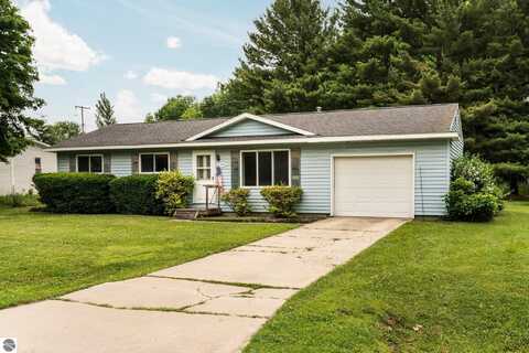 1452 Silverwood Drive, Traverse City, MI 49685