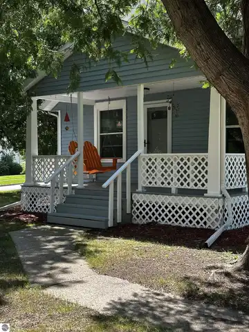 1211 W Pickard Street, Mount Pleasant, MI 48858