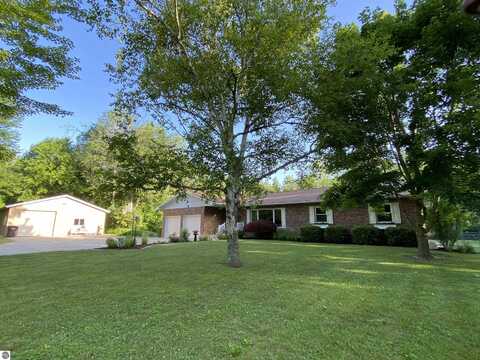 5150 Sagatoo Road, Standish, MI 48658