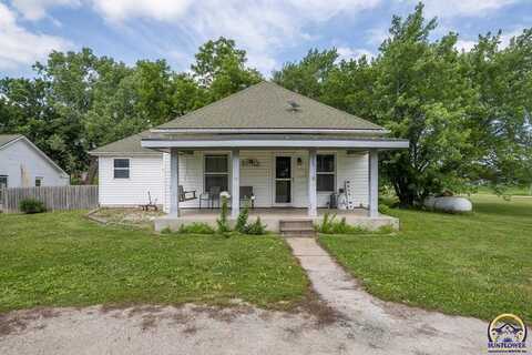 225 S Jackson ST, Delia, KS 66418