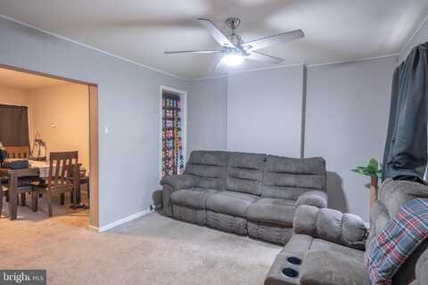 17 W MONROE STREET, MOUNT HOLLY, NJ 08060