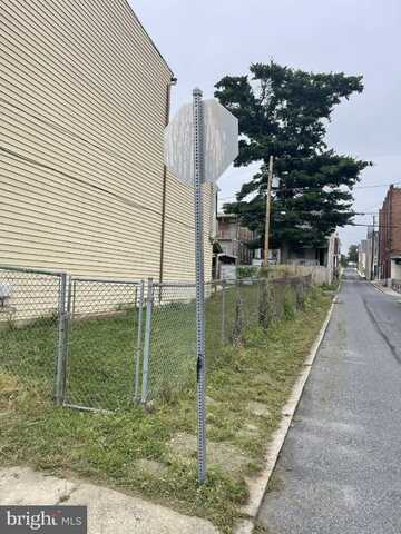 2027 LOGAN STREET, HARRISBURG, PA 17102