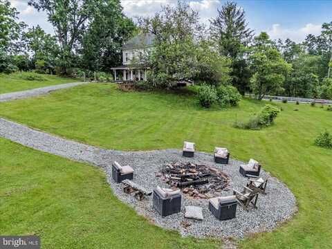 1962 TOLLGATE ROAD, PALM, PA 18070