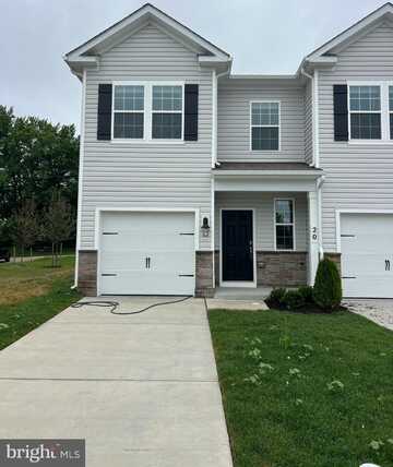 20 WINDSOR CT, GETTYSBURG, PA 17325