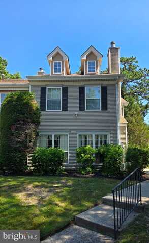 60 CHEROKEE DRIVE, ABSECON, NJ 08205