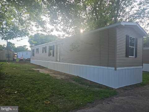 300 RIDGE ROAD, ETTERS, PA 17319