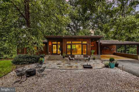 6921 AYR LANE, BETHESDA, MD 20817