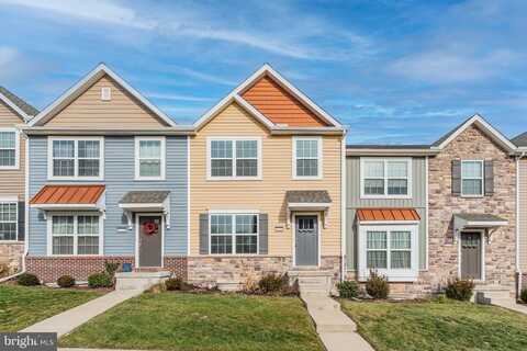 4325 WILD ORCHID LANE, ENOLA, PA 17025