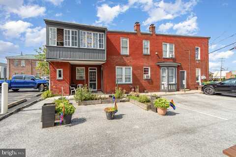 18 N WASHINGTON STREET, GETTYSBURG, PA 17325