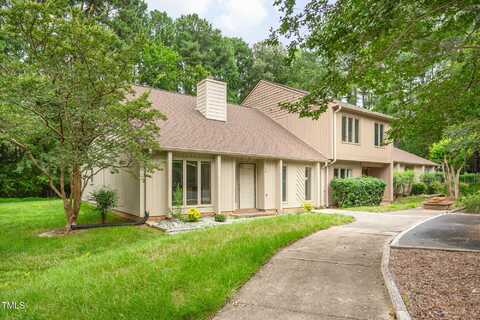 124 Woodbridge Lane, Chapel Hill, NC 27514
