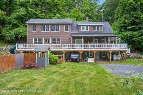 334 Pancake Hollow Road, Highland, NY 12528