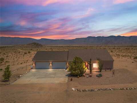 8305 E Mousley Drive, Kingman, AZ 86401