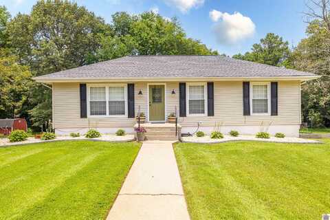 1333 Fairway Circle, Mayfield, KY 42066
