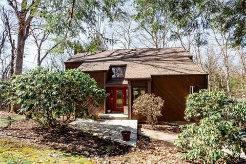 126 Green Forest Dr, Economy, PA 15005